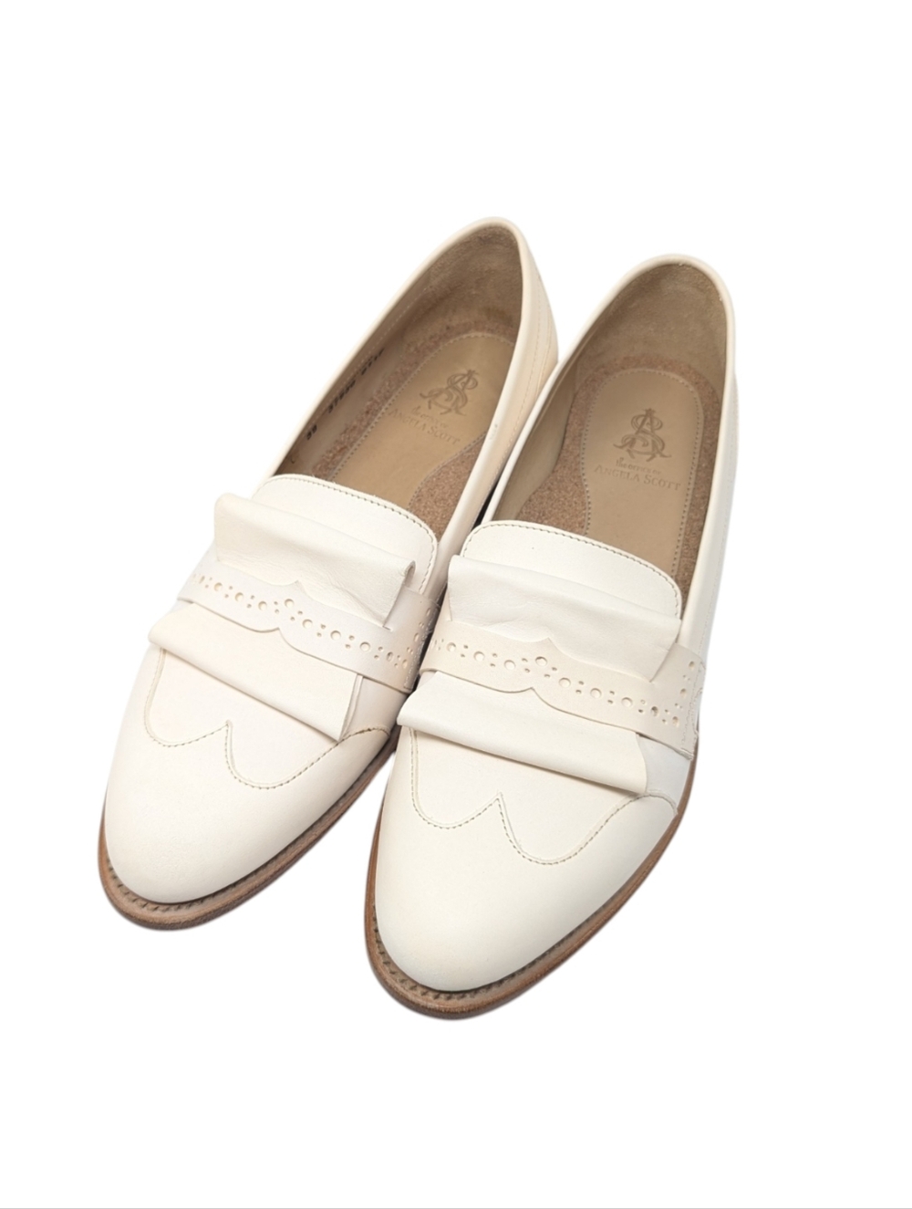 The Office of Angela Scott Mr Dickie Ivory White Oxford Loafer Size 9